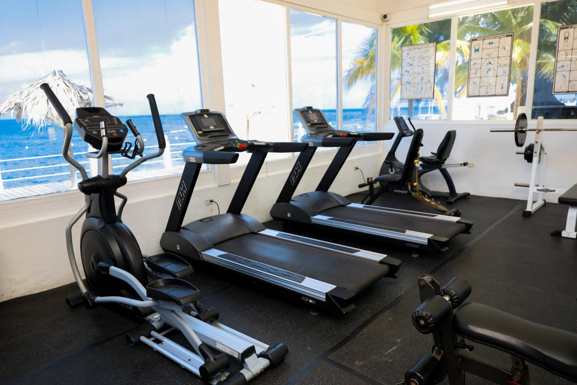 מונטגו ביי Grand Decameron Montego Beach, A Trademark All-Inclusive Resort מראה חיצוני תמונה