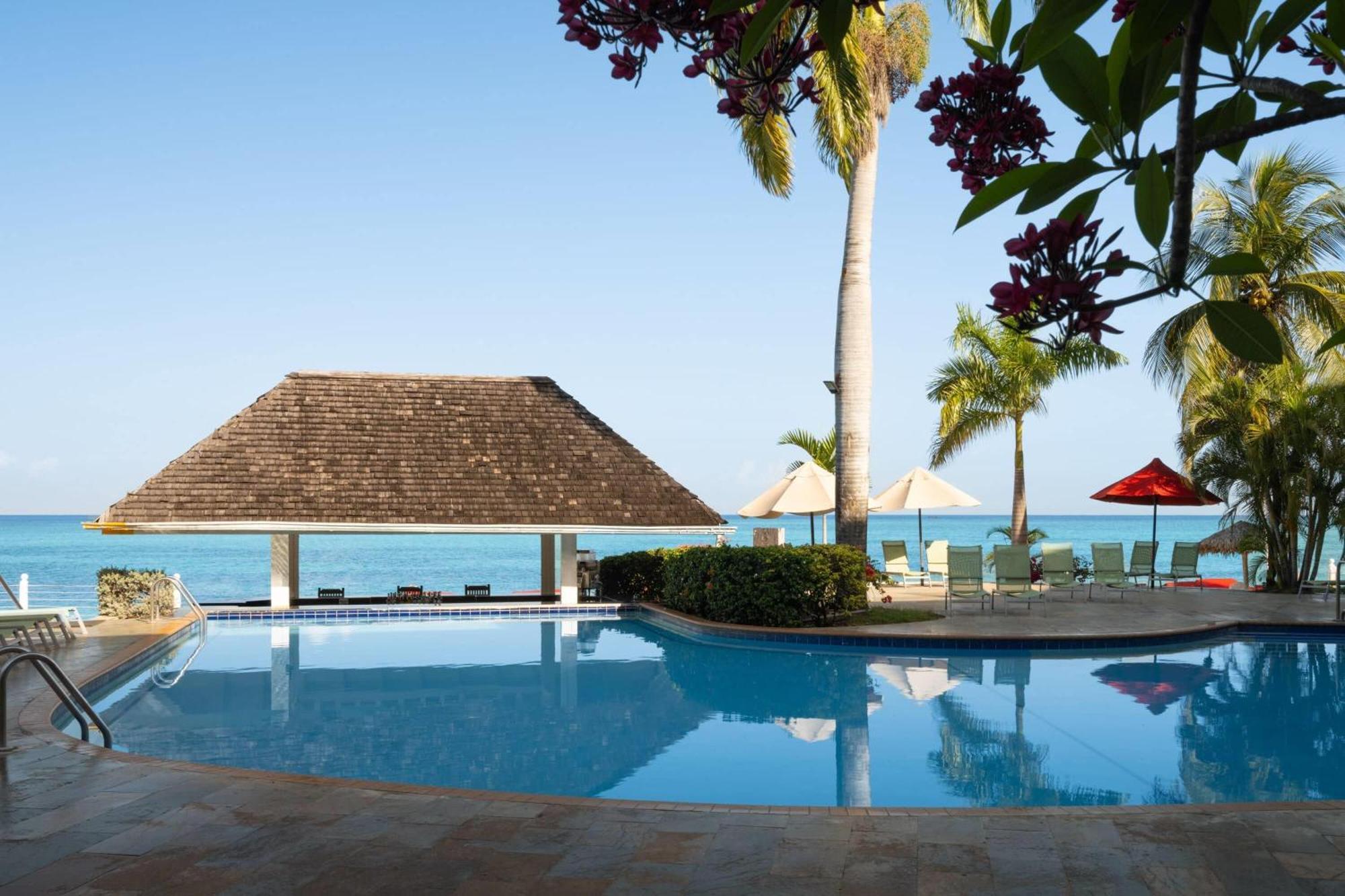 מונטגו ביי Grand Decameron Montego Beach, A Trademark All-Inclusive Resort מראה חיצוני תמונה