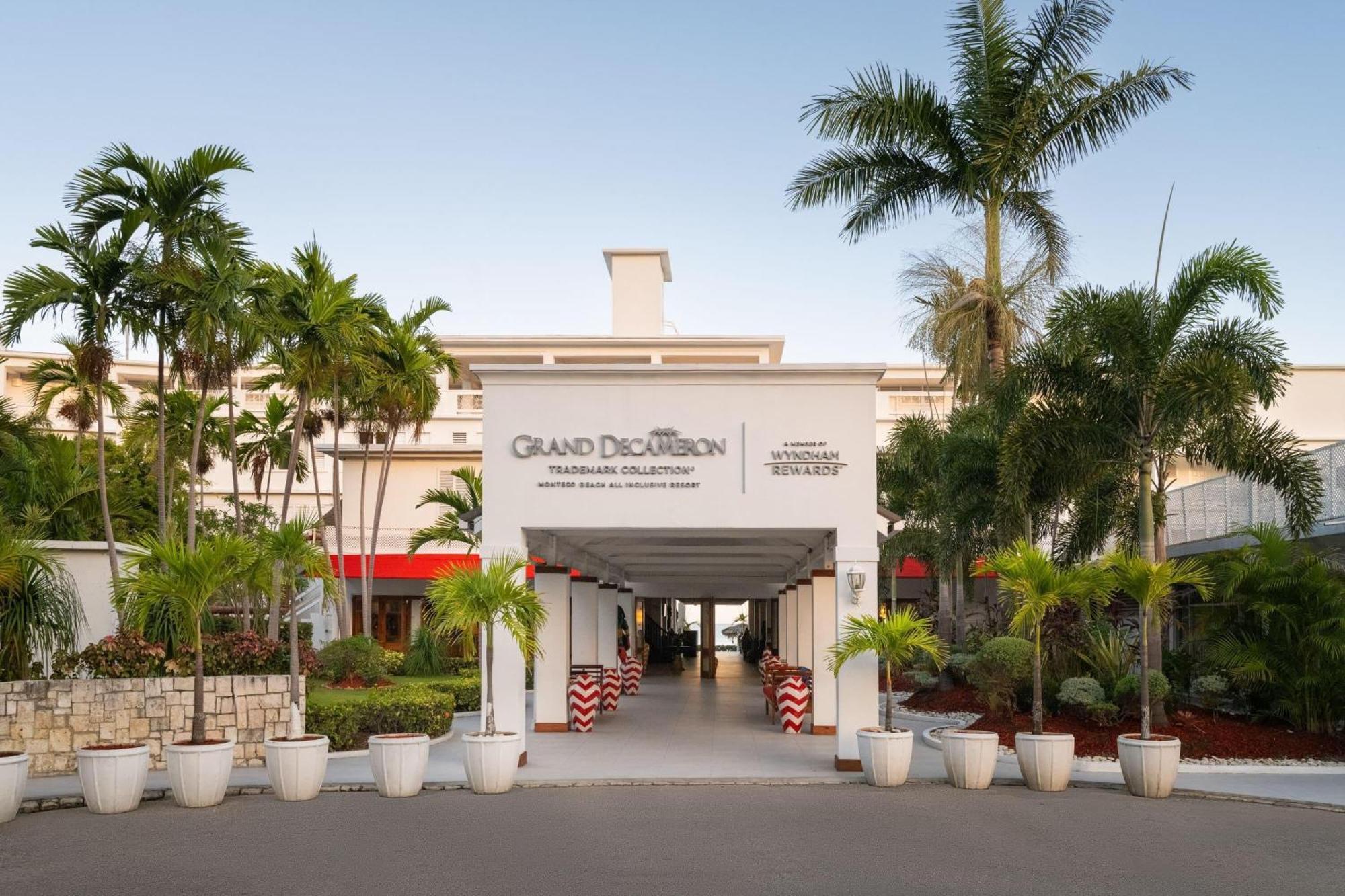 מונטגו ביי Grand Decameron Montego Beach, A Trademark All-Inclusive Resort מראה חיצוני תמונה