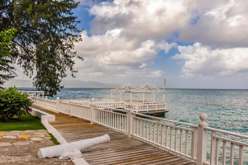 מונטגו ביי Grand Decameron Montego Beach, A Trademark All-Inclusive Resort מראה חיצוני תמונה